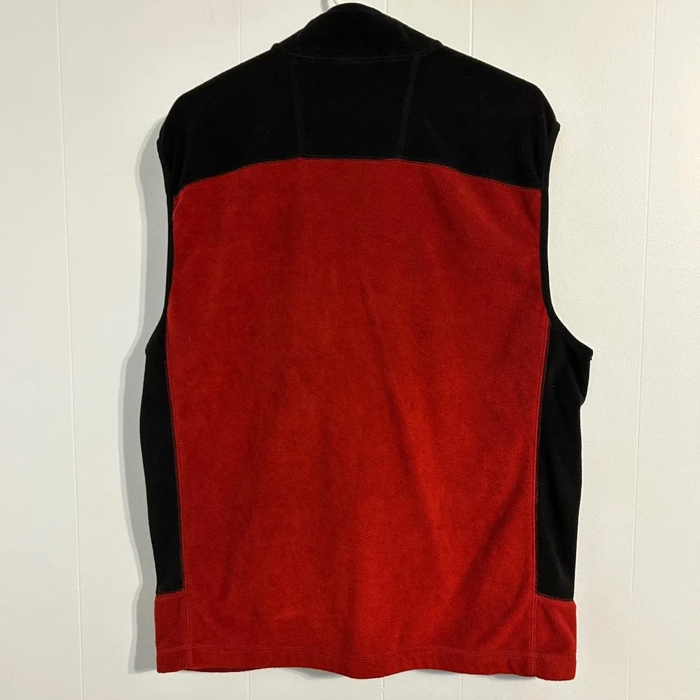 Greg Norman Mens‎ Fleece Golf Vest Full Zip Black Red Shark Logo Size M
